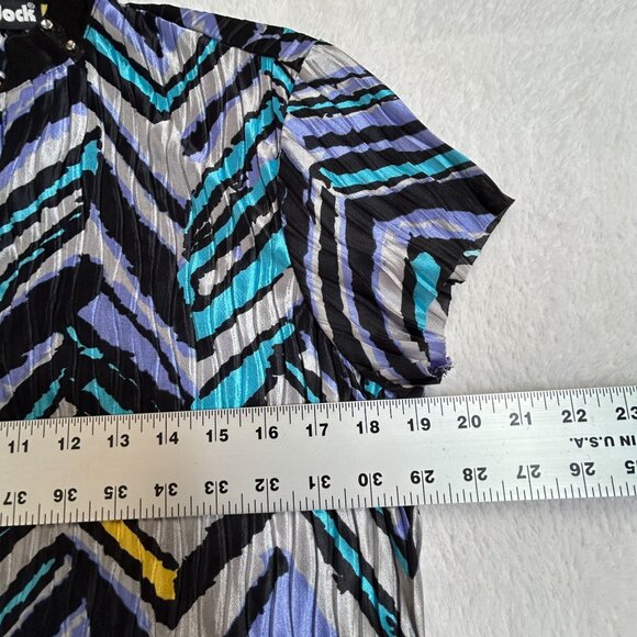 Jamie Sadock Womens Chevron Crinkle Short Sleeve Active Top Small Black NWOT - Picture 7 of 8